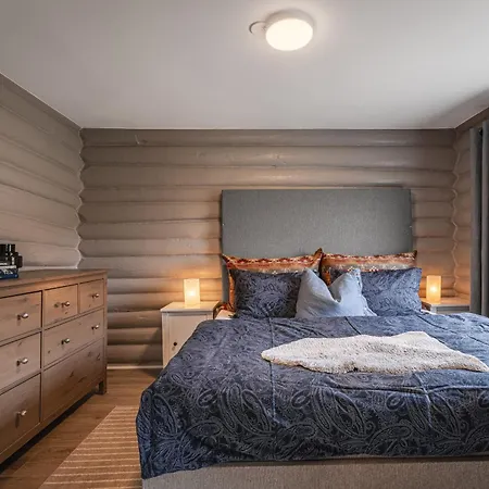 Spacious With Slope View